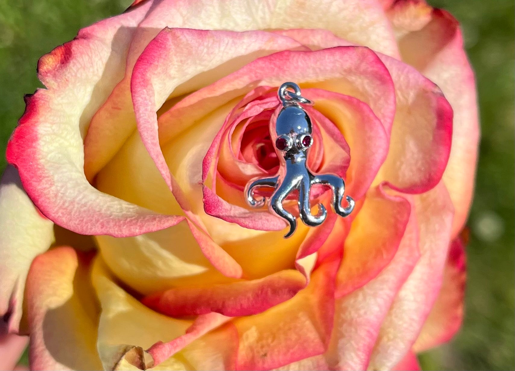 Octopus pendant